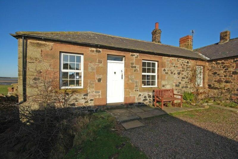 Kittiwake Cottage, Budle Bay แบมบะระ ภายนอก รูปภาพ